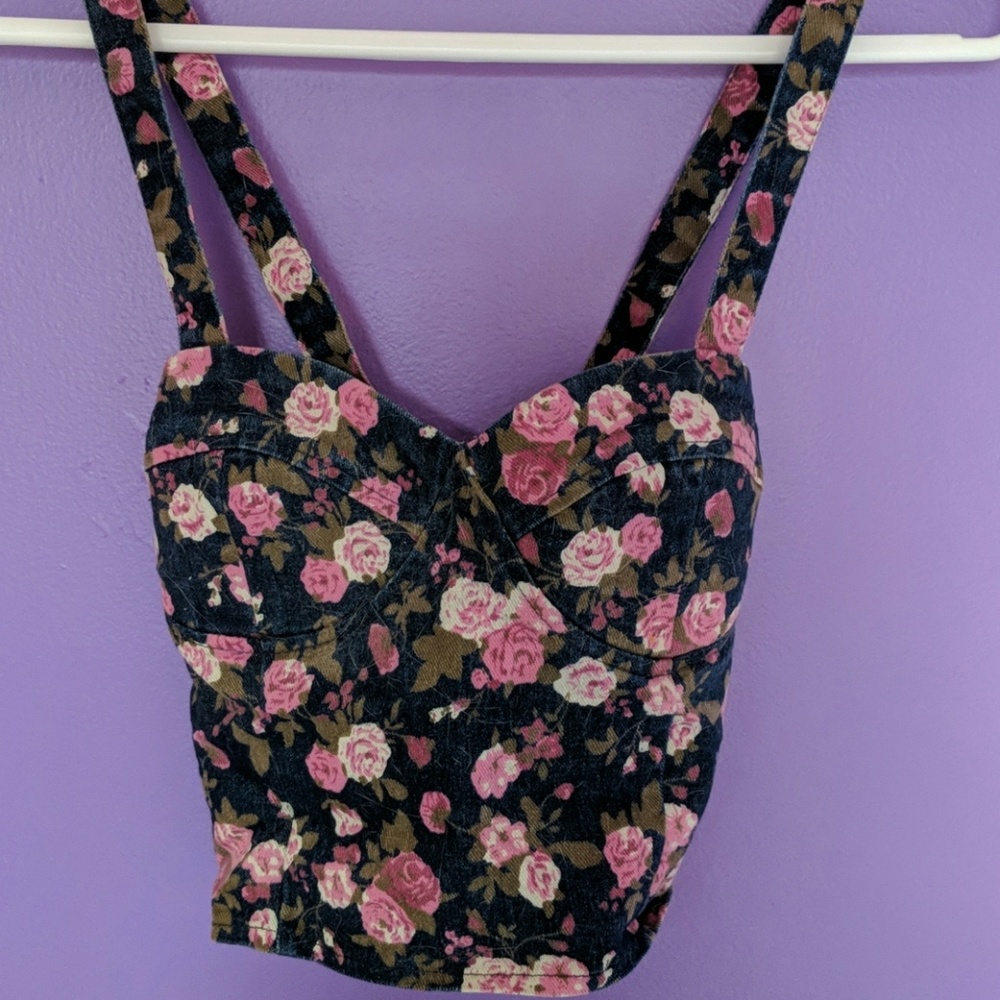 Patternes crop top